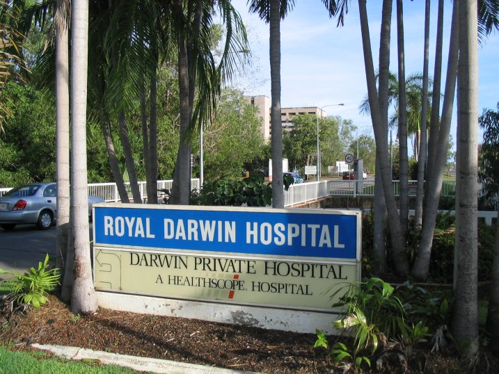 royal_darwin_hospital_entrance.jpg
